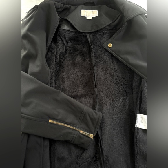Michael Kors Trench Coat - Picture 4 of 7